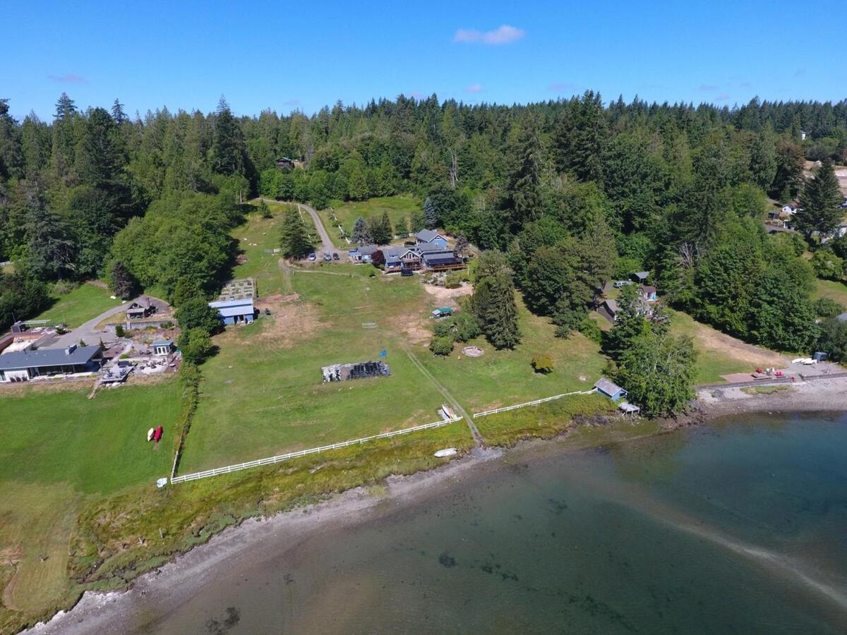 Oceanfront Studio/Loft: Alpacas, Oysters & Kayaks Shelton Exteriér fotografie