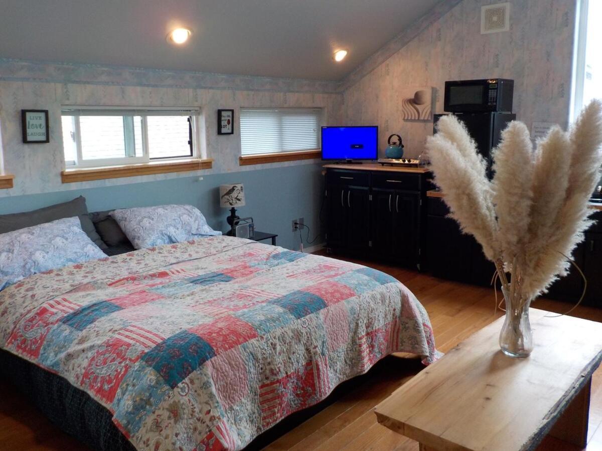 Oceanfront Studio/Loft: Alpacas, Oysters & Kayaks Shelton Exteriér fotografie